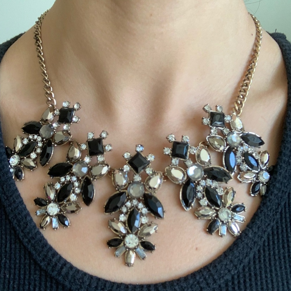 Necklace - Picture 4 of 4